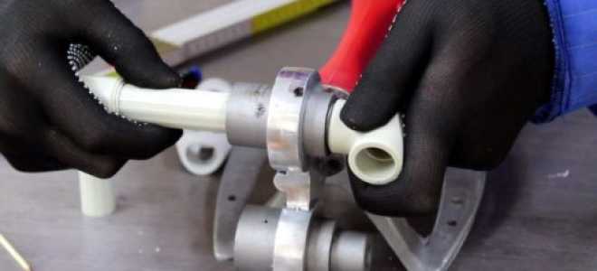 Как паять пластиковые трубы для водопровода паяльником?