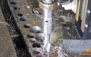 Нарезание резьбы метчиком на сверлильном станке